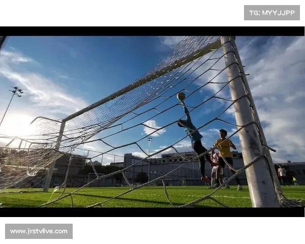 年轻选手通过低级别赛事积累经验，排名提升