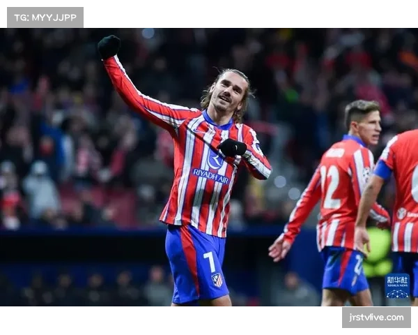 那不勒斯主席现身马德里，现场督战球队欧冠关键战役